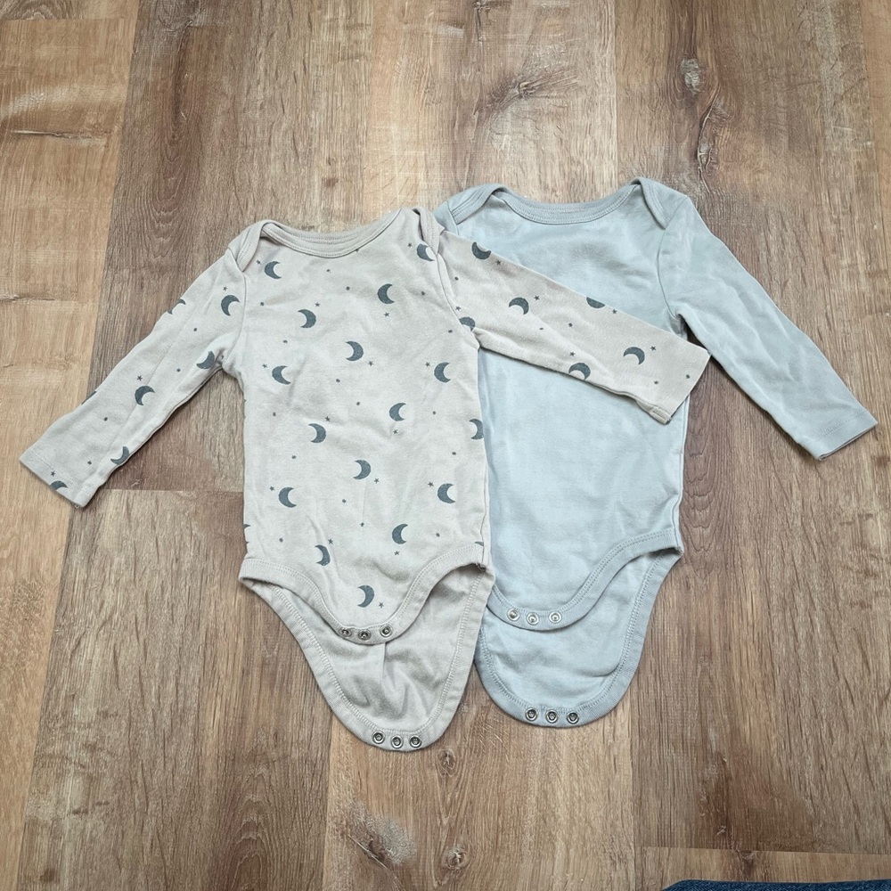 Two Cloud Island Onesies 12 months